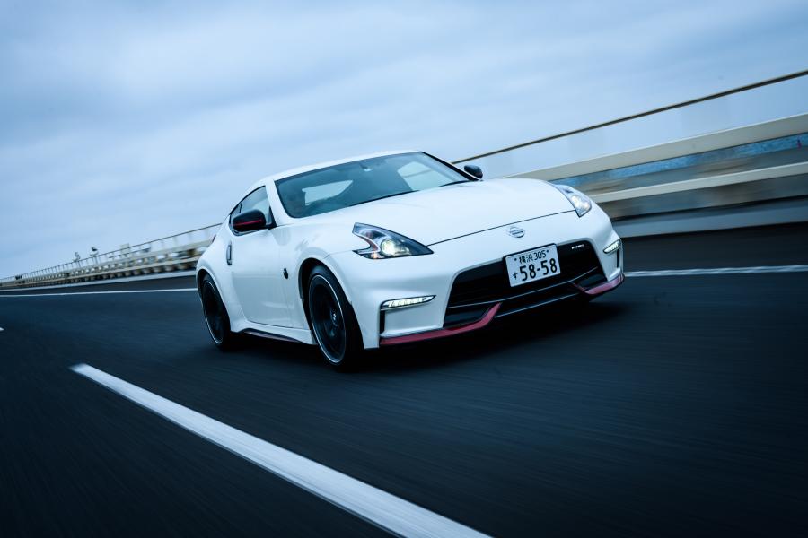  Nissan Fairlady Z Nismo (Z34) 2014 года  (JP) (фото 7 из 39)